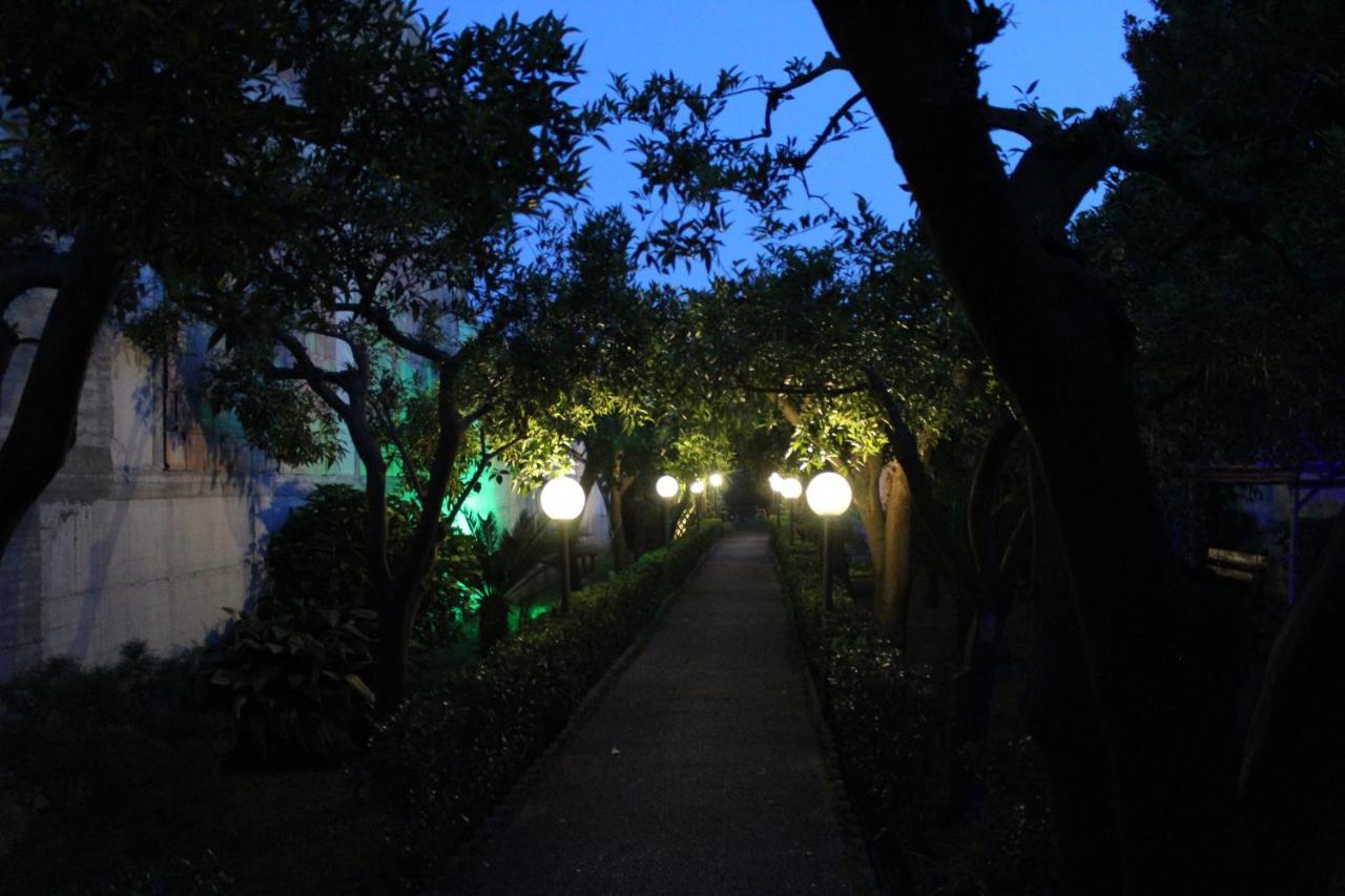 Il Giardino Degli Agrumi Caserta Luaran gambar